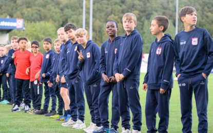 Les jeunes et leurs parents invités face aux Francs Borains