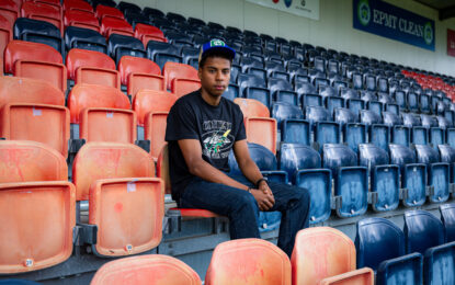 Naël Lawson vient renforcer le groupe rouge et bleu