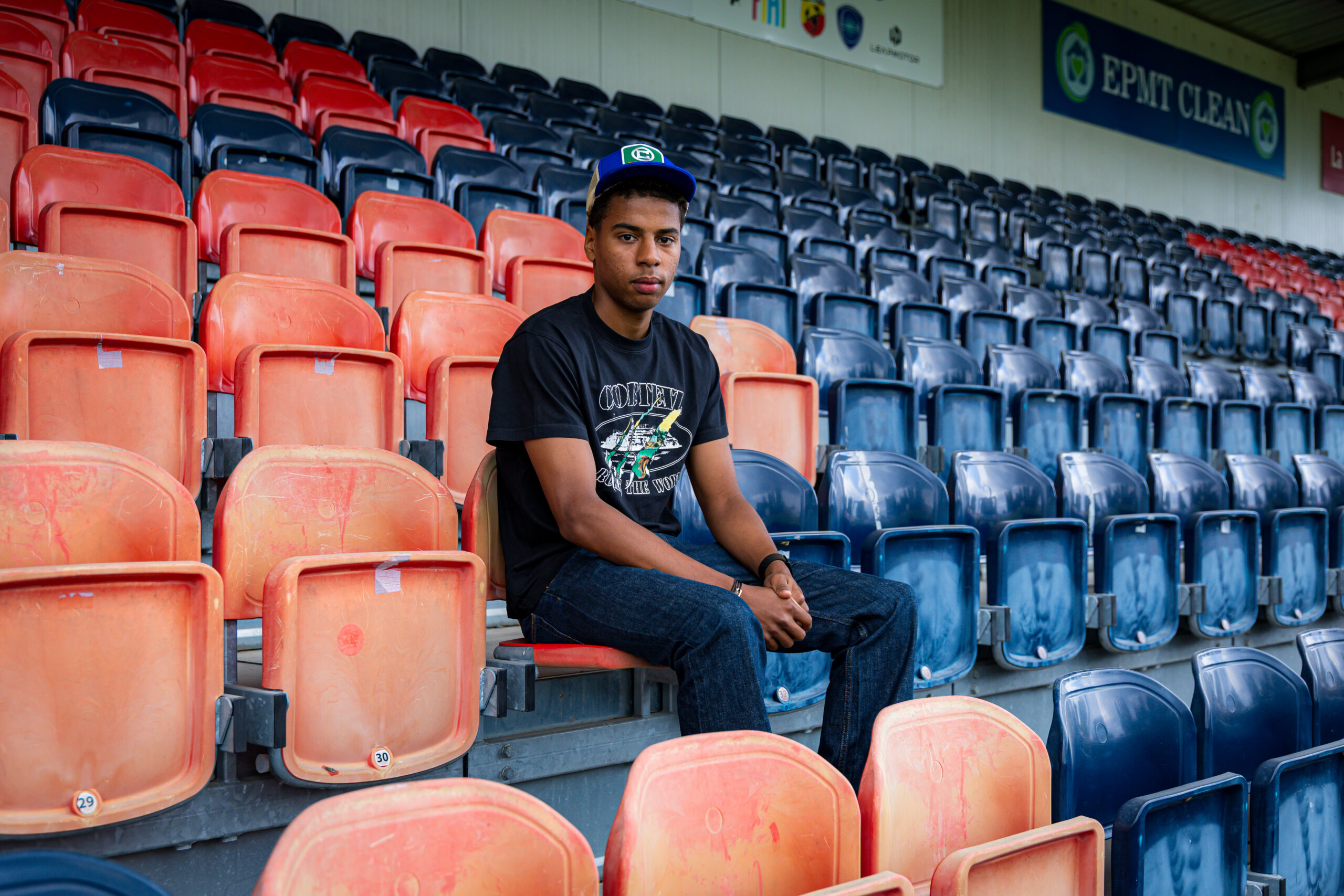 Naël Lawson vient renforcer le groupe rouge et bleu