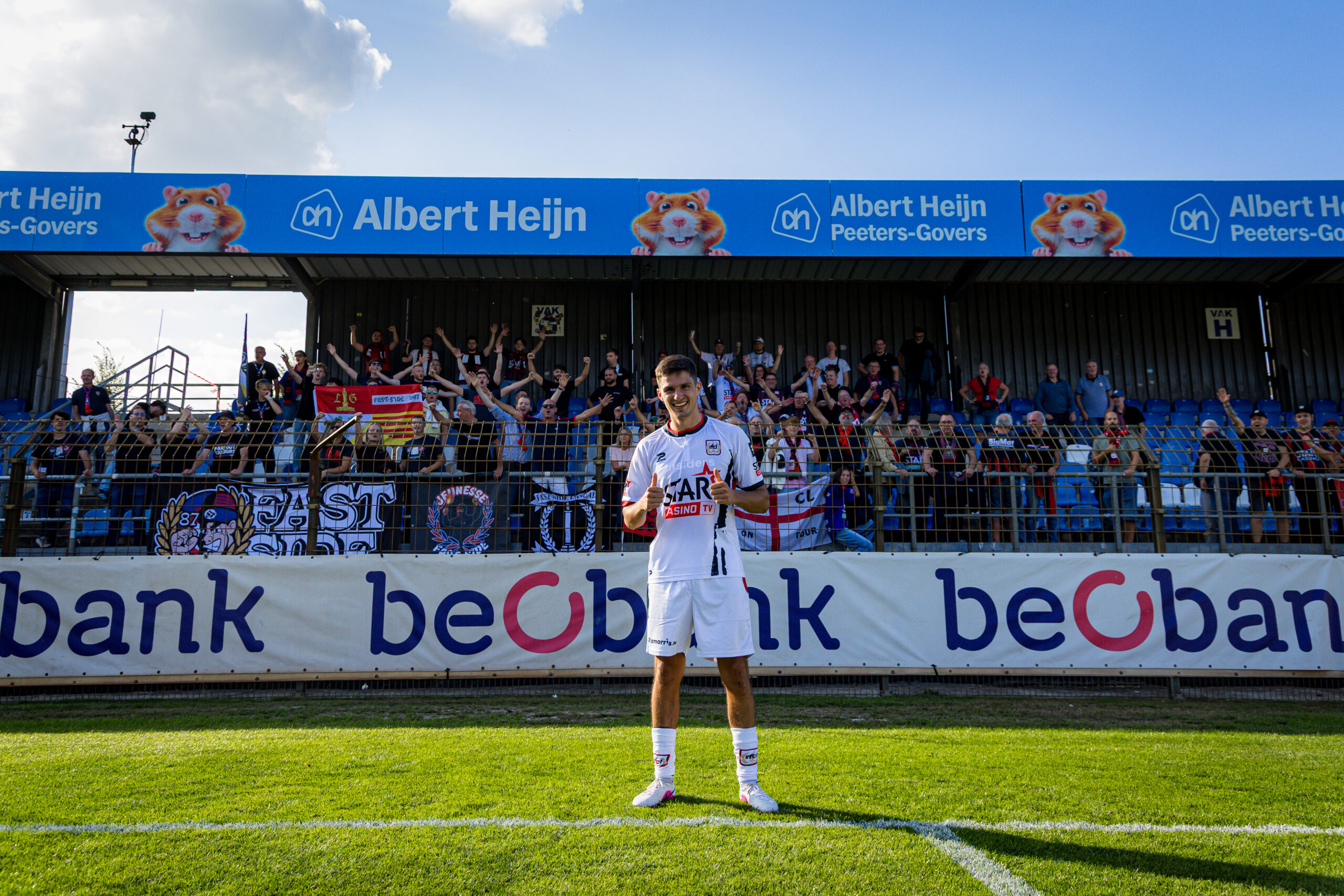 J2: Le RFC Liège décroche sa première victoire de la saison au Jong Genk
